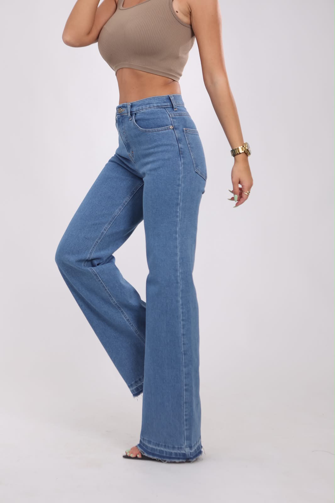 Farmerice - Avani (Plava)